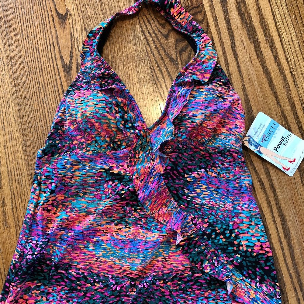 Love Your Assets - Tankini Top - NWT